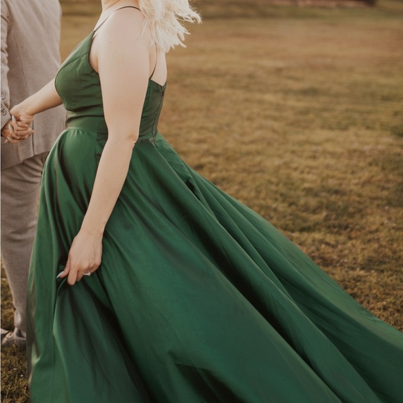 Handmade DressCulture Hunter Green Gown Prom Dress - Picture 4 of 7